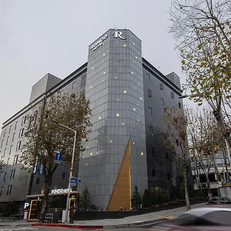 Guwol Rondo Hotel